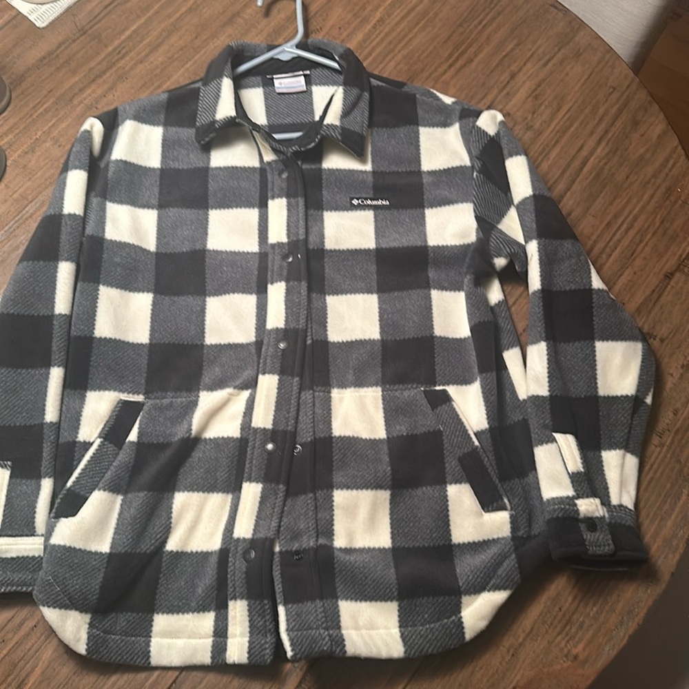 Columbia shacket - brand new with no tag